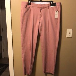 Women’s ankle pant